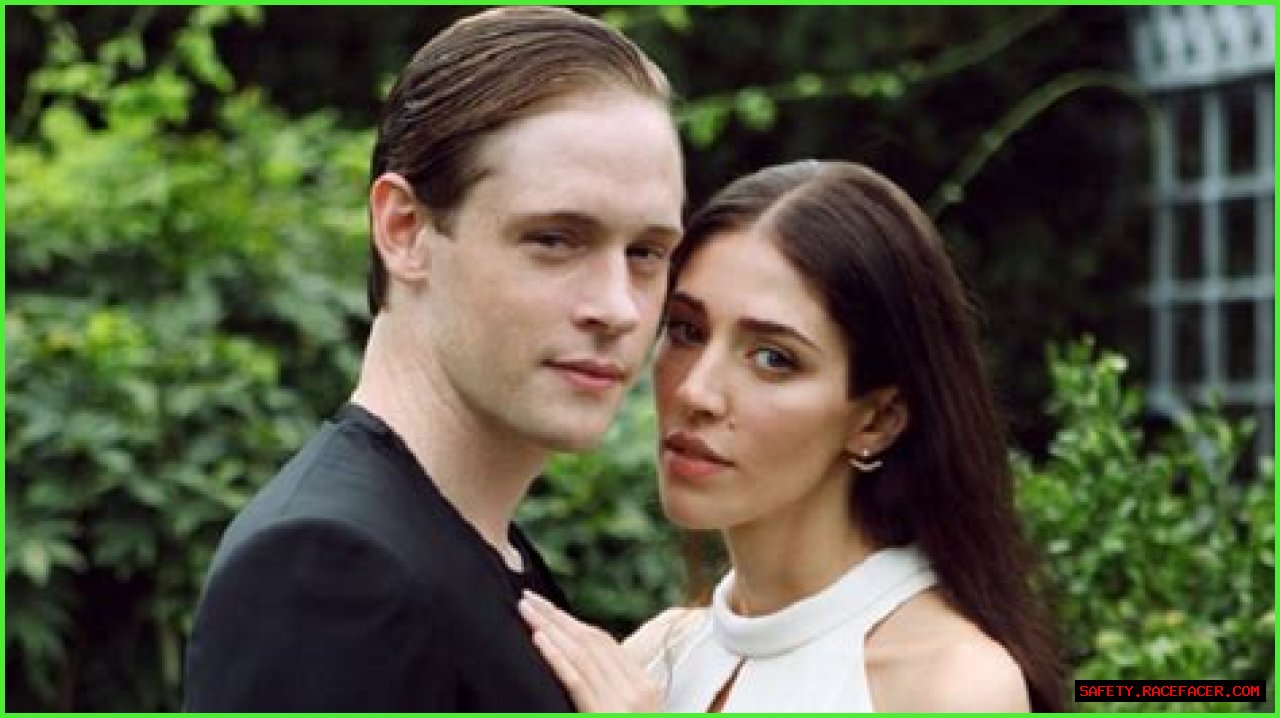 Caroline Polachek's Ex-Husband And Their Musical Journey