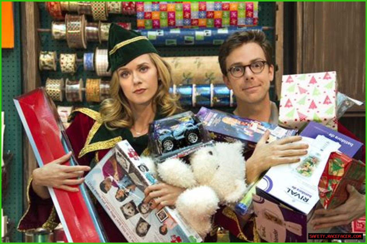 Discoveries And Insights About The 'Naughty Or Nice' Hallmark Cast
