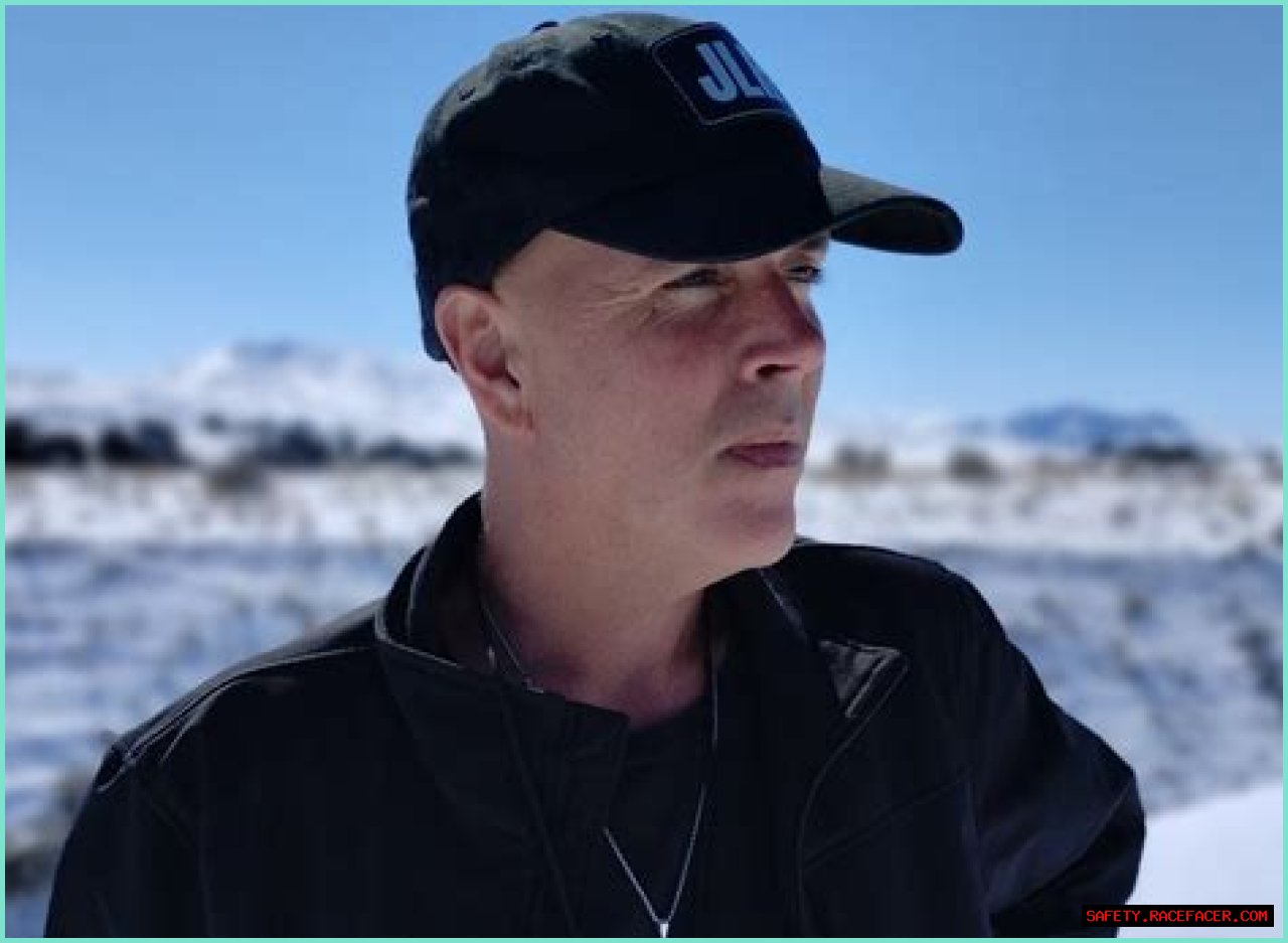 Jonathan Lee Riches JLR Investigates Net Worth