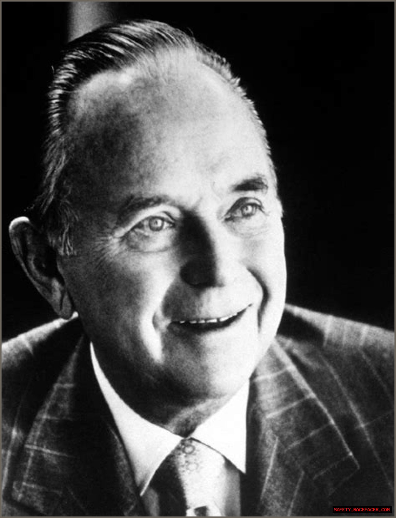 Uncover The Hidden Reasons Behind Ray Kroc's Mysterious First Divorce