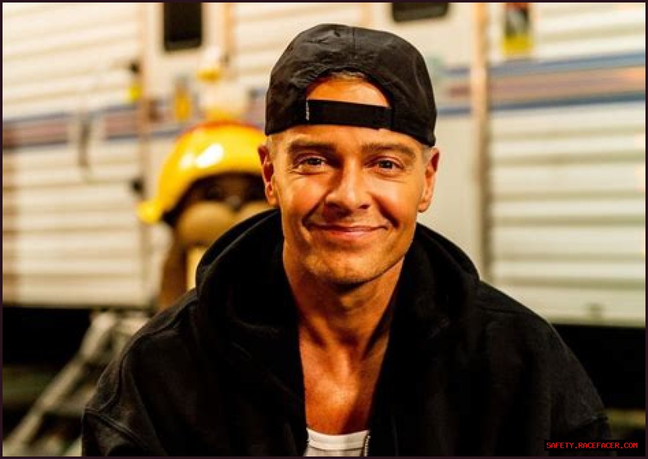 Unveiling The Influence Of Joey Lawrence's Parents: Donna And Joseph Lawrence